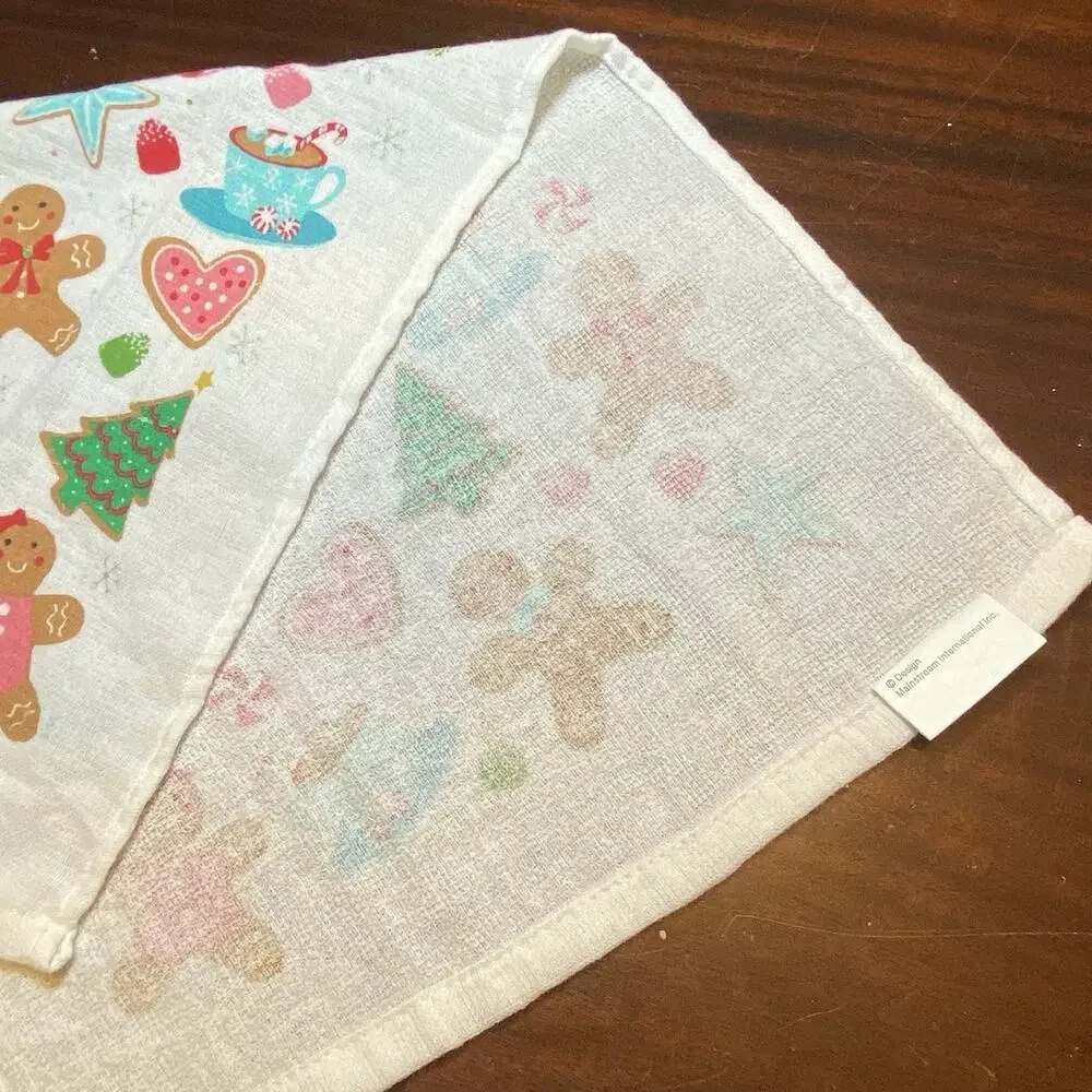 Holiday Towel Set- White Cotton- Gingerbread-Christmas-Kitchen